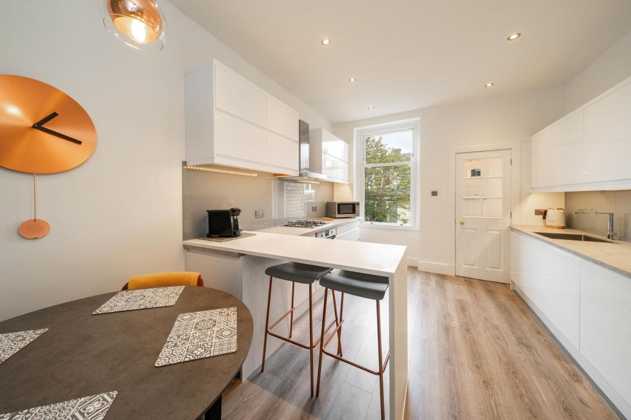 Jane'S Place - Chic 2 Bed Apartment Dundee Eksteriør bilde
