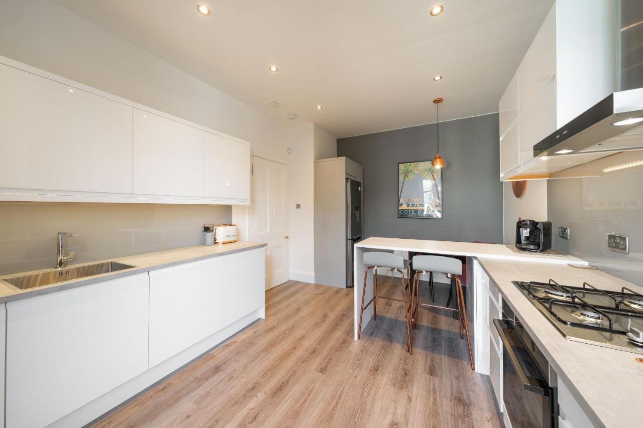 Jane'S Place - Chic 2 Bed Apartment Dundee Eksteriør bilde