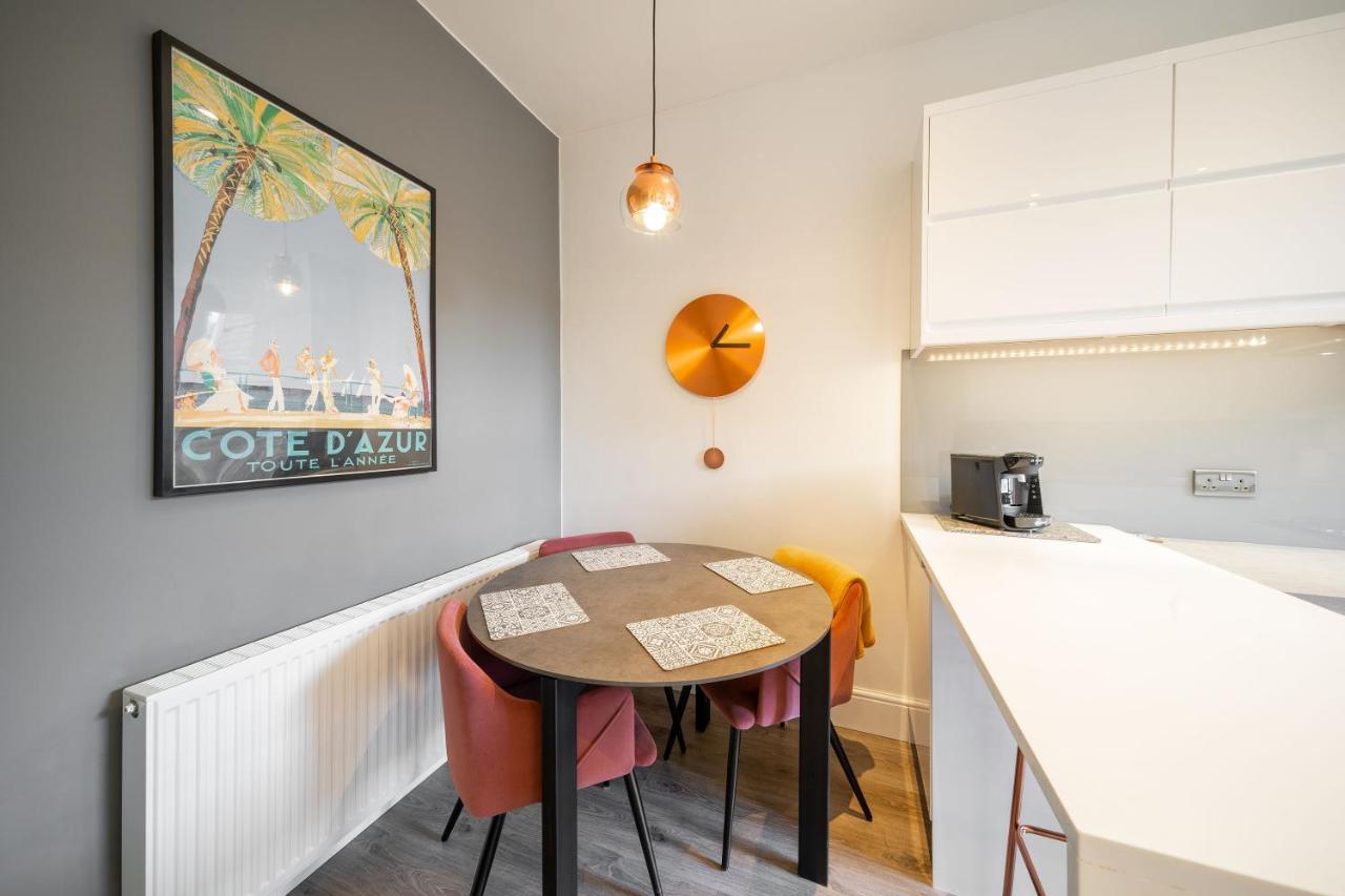 Jane'S Place - Chic 2 Bed Apartment Dundee Eksteriør bilde
