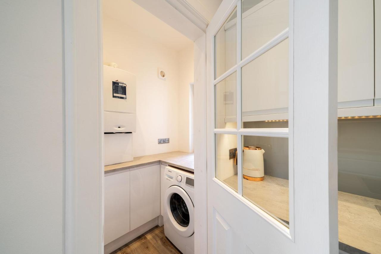 Jane'S Place - Chic 2 Bed Apartment Dundee Eksteriør bilde